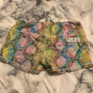 Fleo Shorts